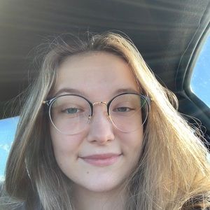 Meet your Posher, Kylie